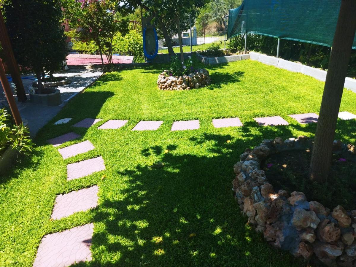 Adam'S Holiday House 2019 Karianí Exteriér fotografie