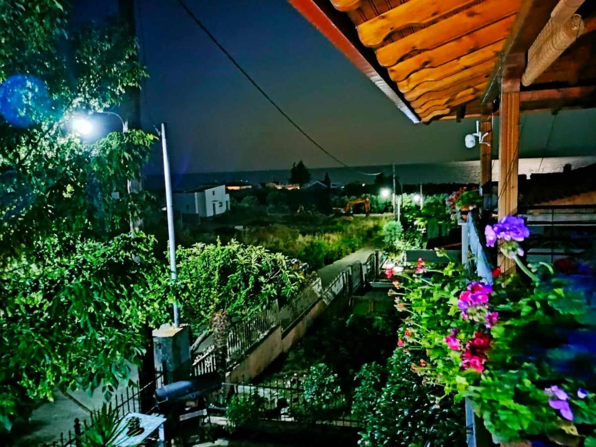 Adam'S Holiday House 2019 Karianí Exteriér fotografie